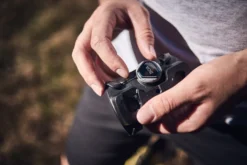 Fidlock TWIST Uni Aansluitset + Bike Base - Zwart -Sportfiets Onderdelen 09622 fidlock TWIST uni connector outdoor 01 scaled