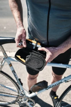 Fidlock TWIST Gereedschapsset + Bike Base - Zwart -Sportfiets Onderdelen 09653 BLK fidlock TWIST toolbox bikebase outdoor 05 scaled