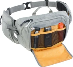 Evoc Hip Pack 3L Incl. 1,5 L Hydratatie Blaas - Steen -Sportfiets Onderdelen 4250450726784 HIP PACK 3L STONE D2