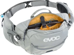 Evoc Hip Pack 3L Incl. 1,5 L Hydratatie Blaas - Steen -Sportfiets Onderdelen 4250450726784 HIP PACK 3L STONE D3