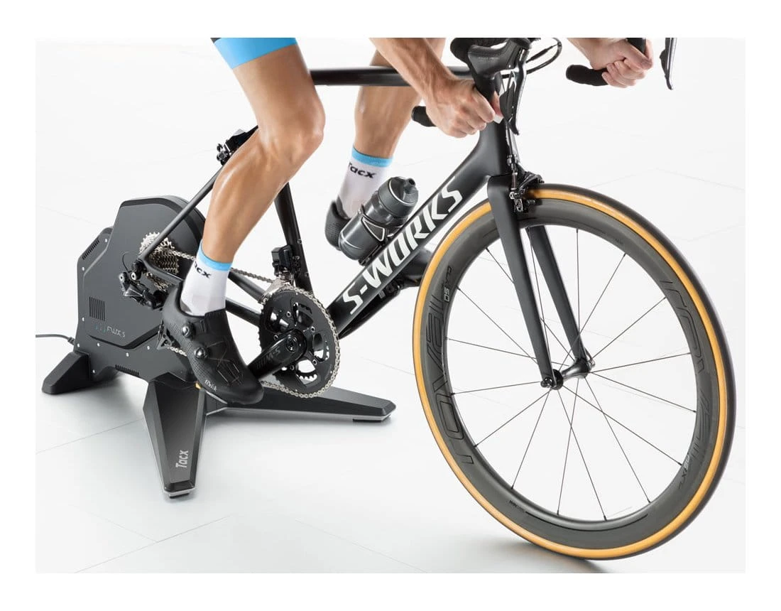 TACX FLUX S Smart-Trainer Hometrainer - Zwart/Grijs 3 TACX FLUX S Smart-Trainer Hometrainer - Zwart/Grijs - Afbeelding 3