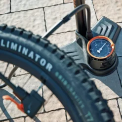 SKS Luchtcompressor 12.0 Werkplaats Vloerpomp -Sportfiets Onderdelen air x plorer galerie 03 1024x1024 1