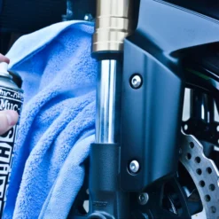 Muc-Off Siliconen Glansspray -Sportfiets Onderdelen silicon shine spray 137830fVLXvGRSx27yC